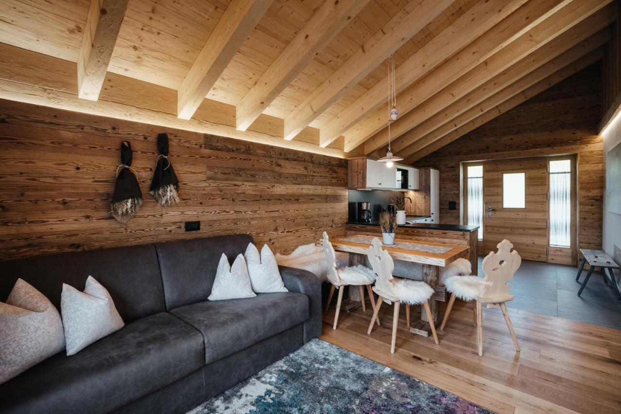Chalet Rich in Val Badia Sankt Martin in Thurn Exterior foto